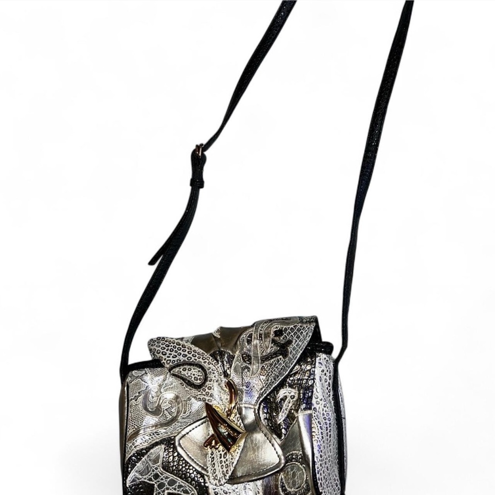Vintage NAS Korean Vintage “frog skin” bag